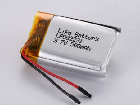 خرید باتری پلیمر لیتیوم نقره ای LP802231 3.7V 500MAH با کاربردهای گسترده و حفاظت از PCB تولید آنلاین