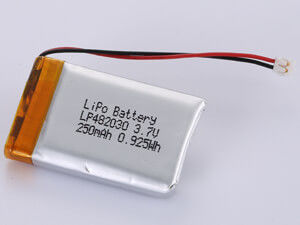 LP482030 3.7V 250MAH ظرفیت بالا بسته بندی لیپو چگالی انرژی 150-200 Wh / kg و تاثیرات زیست محیطی حاوی مواد سمی است